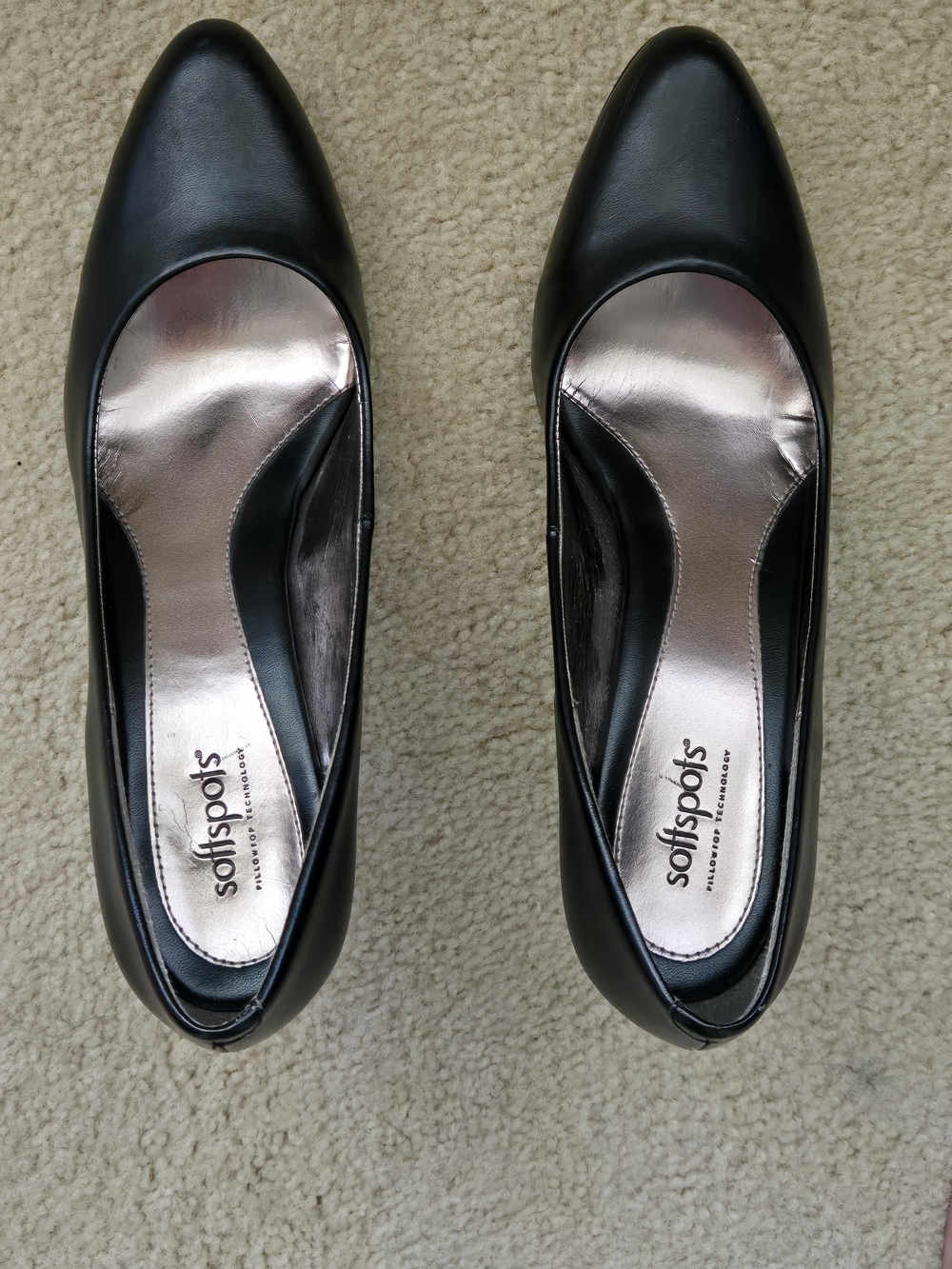 Softspots Black Pointed Toe Leather Flats